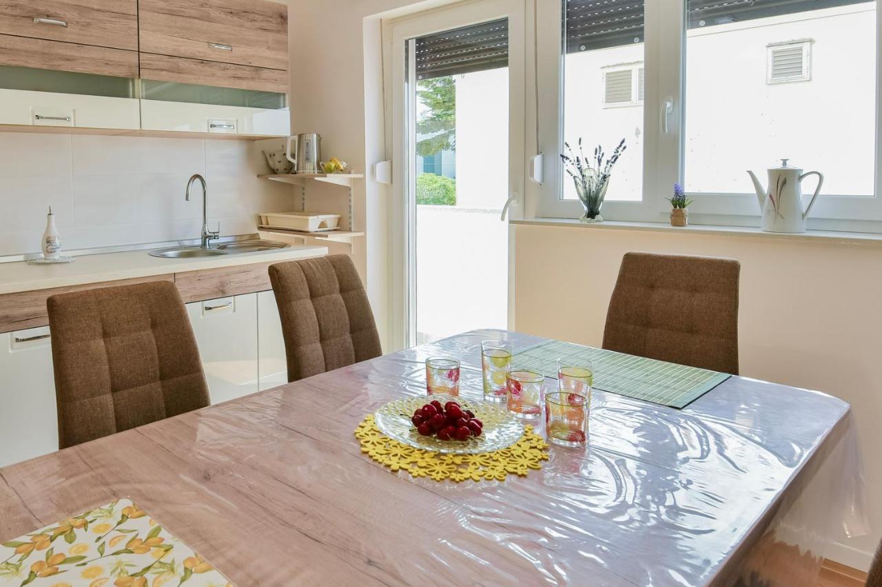 New Luxury 3 Bedroom 4 Air Conditioners Zadar Dış mekan fotoğraf