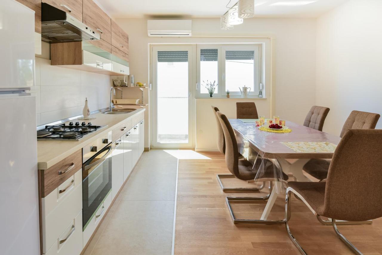 New Luxury 3 Bedroom 4 Air Conditioners Zadar Dış mekan fotoğraf